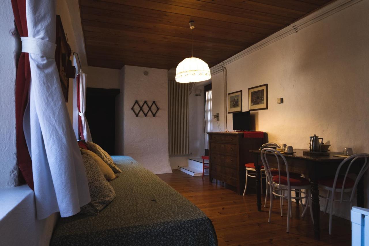 Apartamento Cascina Des Religieuses Aosta Exterior foto